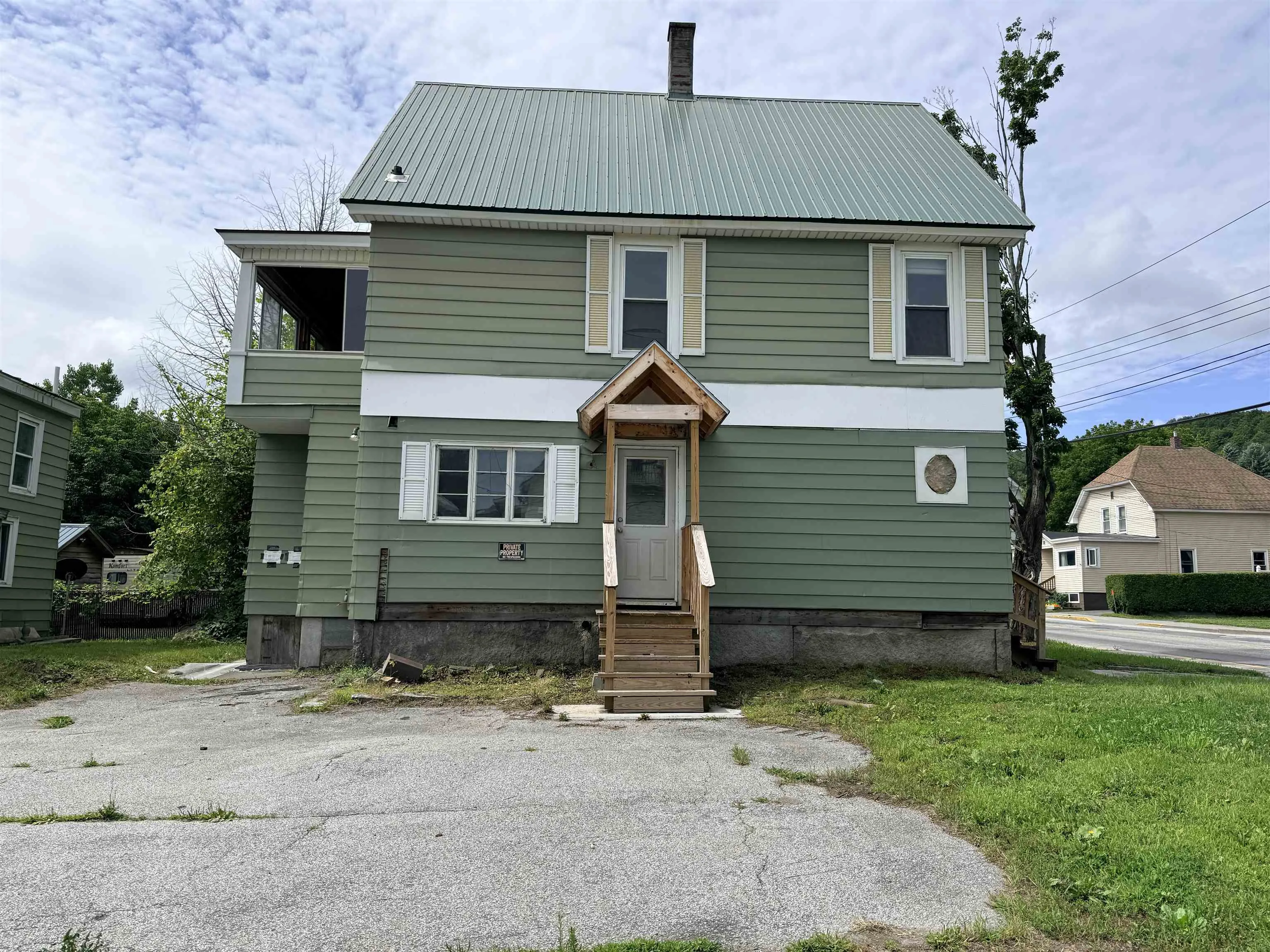 Exterior of 32 Berlin Street in Barre City