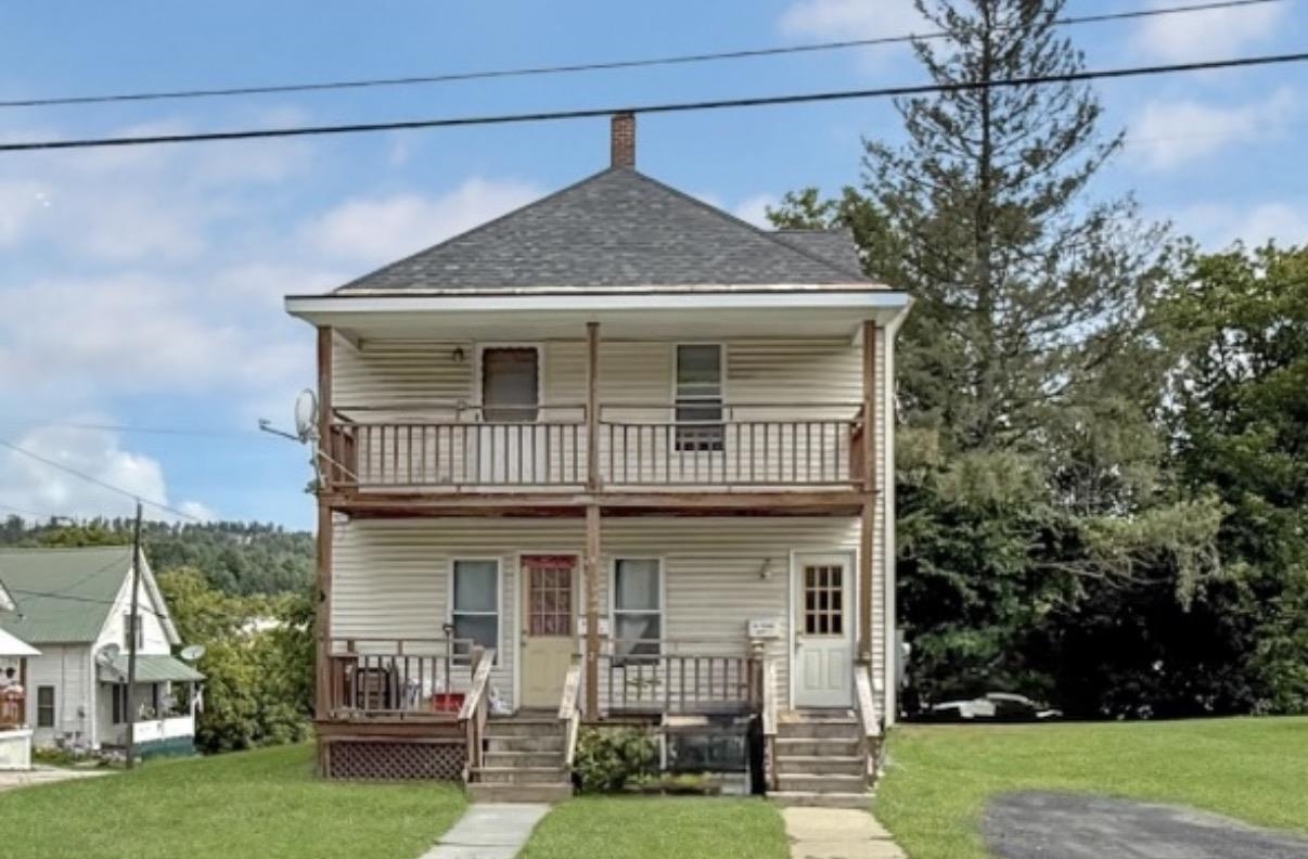 Exterior of 31 Foss Street in Barre City