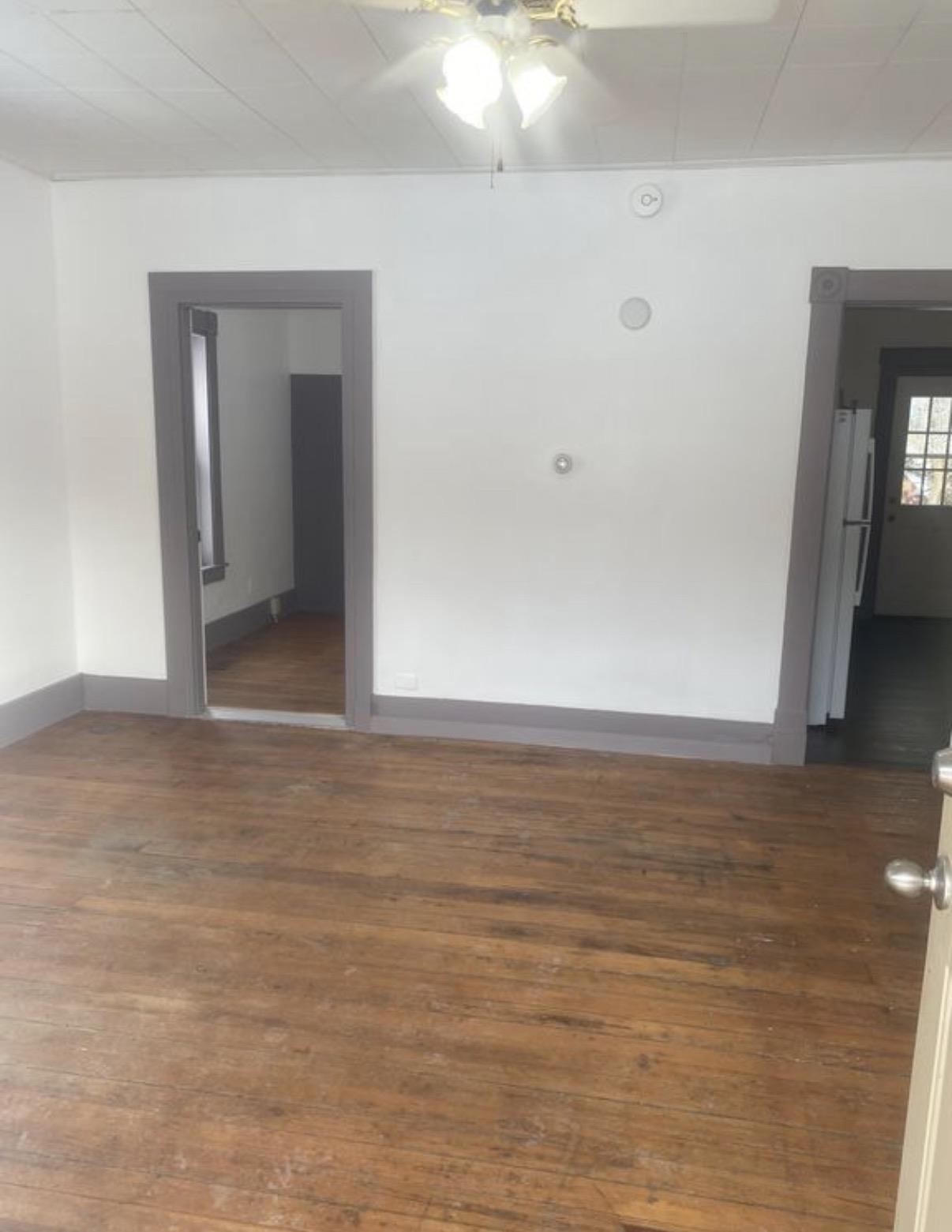 Listing photo 7 of 31 Foss Street